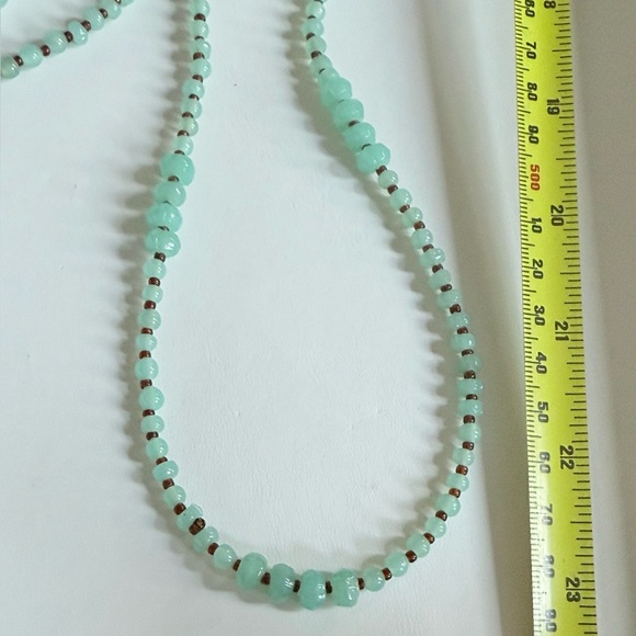 🌴 Cookie Lee 23” Mint Green and Brown Beaded Necklace - Picture 8 of 8